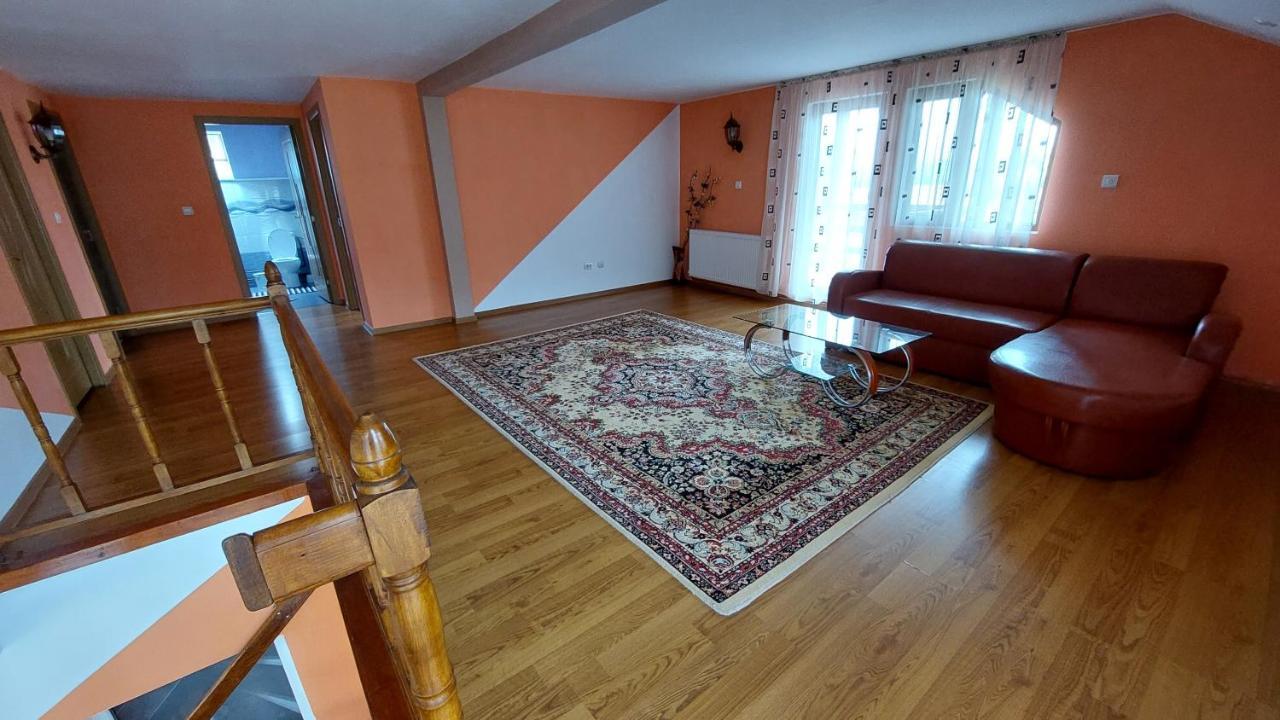 Vila Coman Întorsura Buzăului المظهر الخارجي الصورة